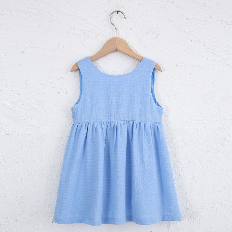 Girls Sleeveless Round Neck Button Low-Back Dresses TZ79