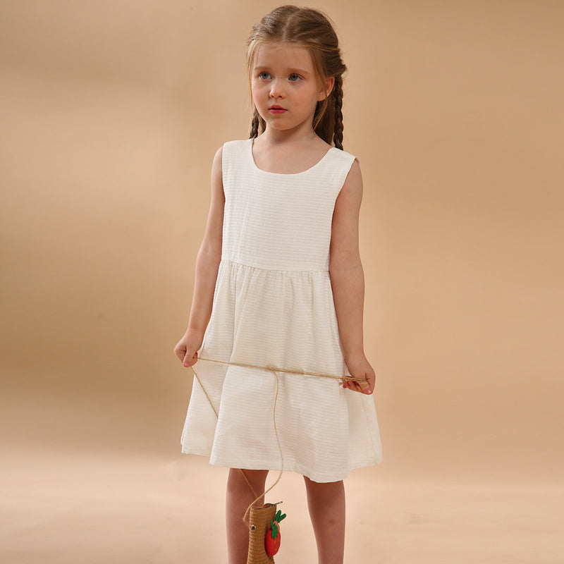 Girls Sleeveless Round Neck Button Low-Back Dresses TZ79